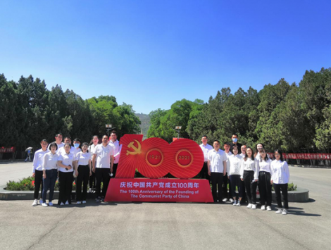 新區公司第一黨支部開展慶祝中國共產黨成立100周年“學黨史，悟初心”黨建實踐活動